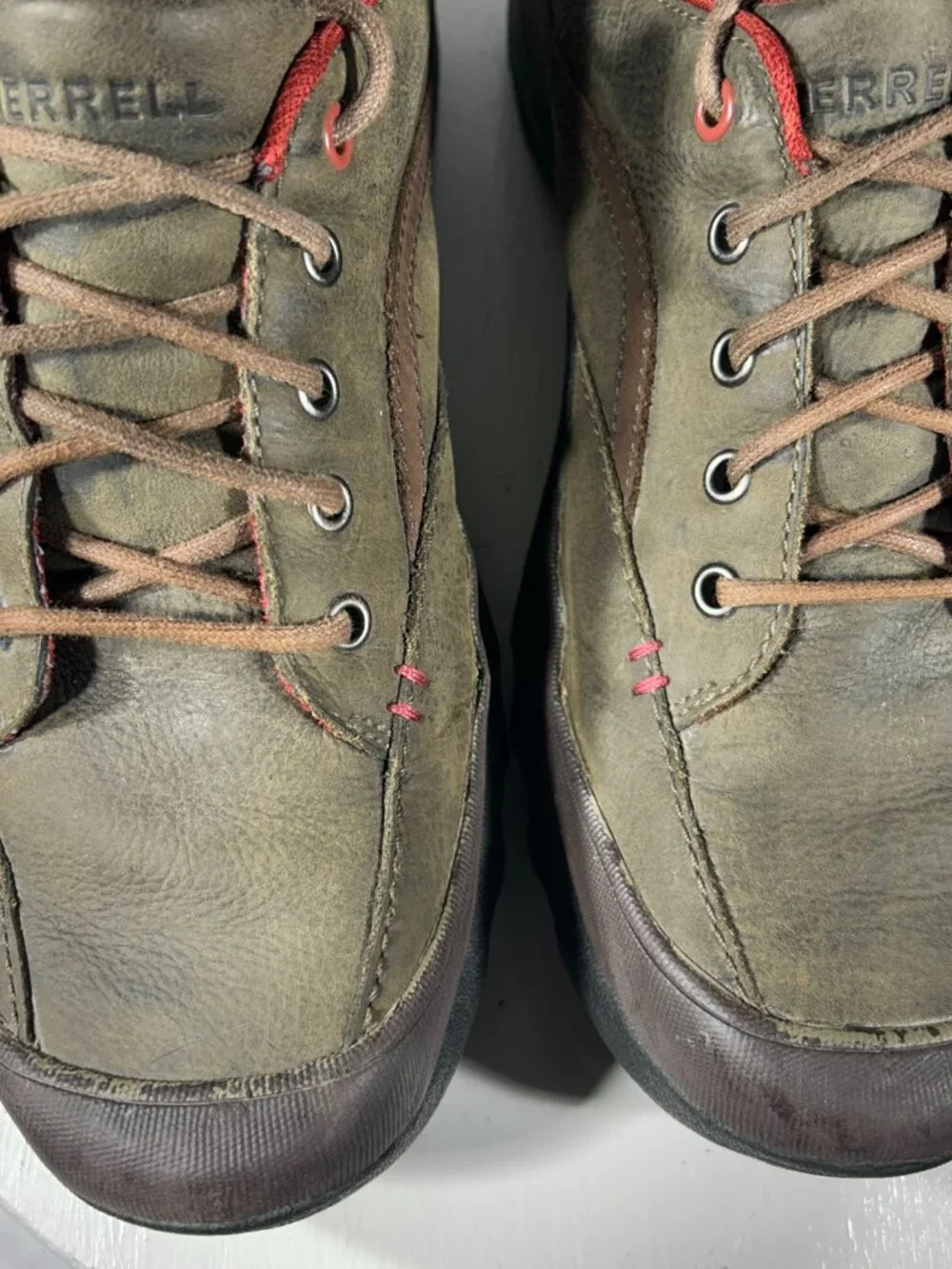 Merrell Loess Trail Hiking Shoes Mens Size 9 Dusty Olive Leather Sneaker Camping